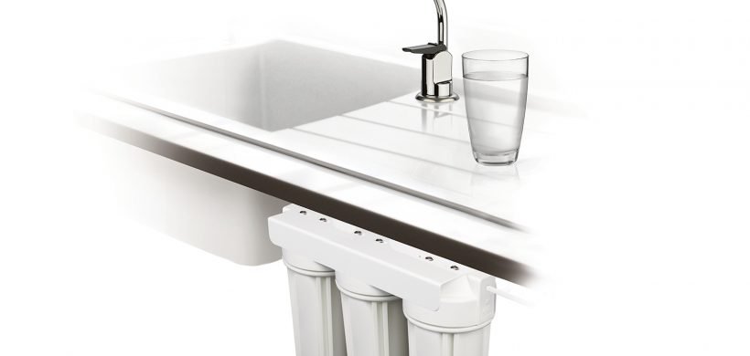Installing a water filter yourself can be costly Installing a water filter yourself can be costly